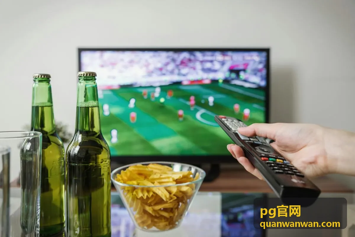pg官网活动与福利专区页面头部视觉图